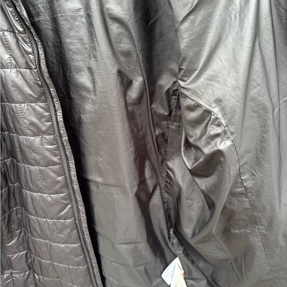Patagonia Men's Nano Puff Jacket, Size Large - Picture 5 of 8